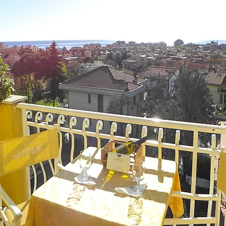 In * Pietra Ligure