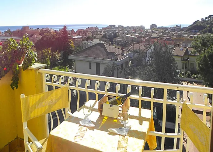 In * Pietra Ligure